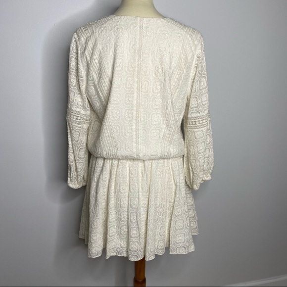 Alice + Olivia Cream boho peasant chiffon dress - Picture 5 of 8